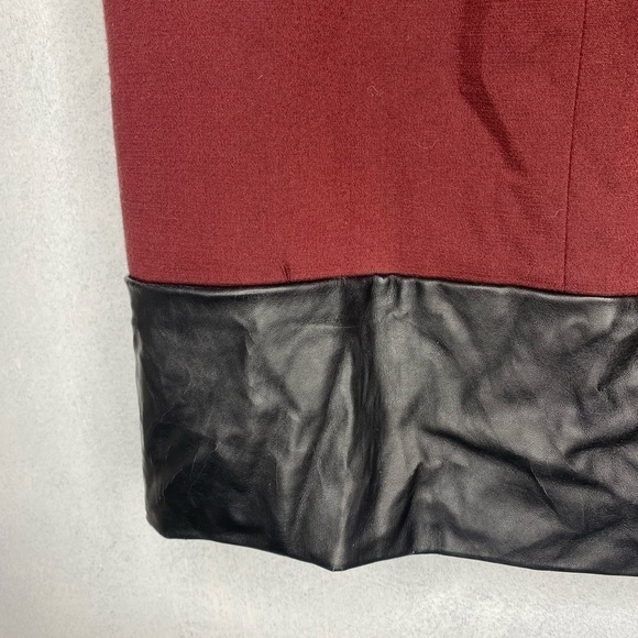 BANANA REPUBLIC MAROON DRESS WITH TRIM ACCENT WITH 2 FRONT POCKETS - Picture 3 of 8